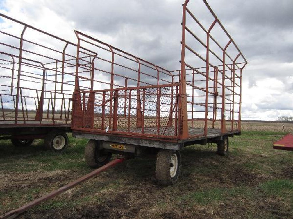 MEYERS 16FT STEEL HAY RACK ON RUNNING GEAR