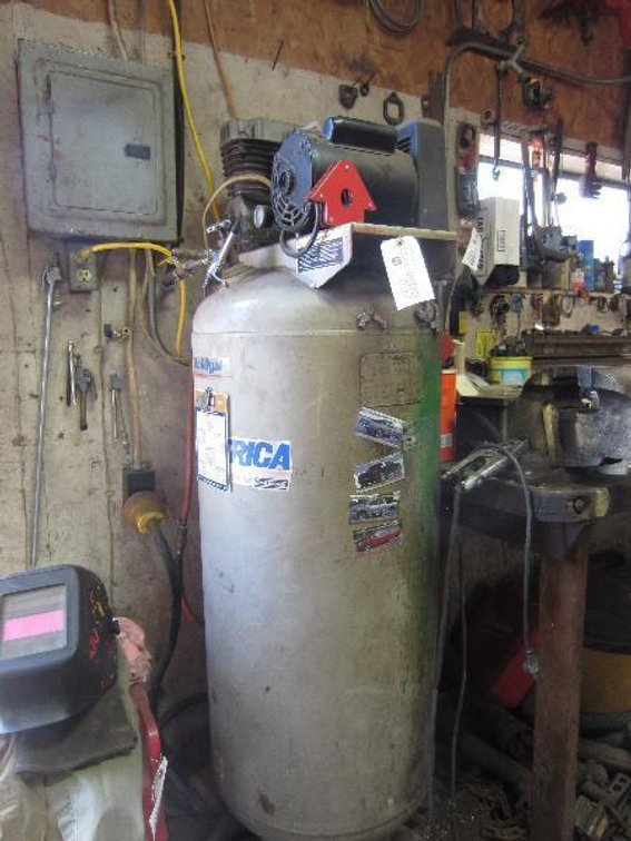 AIR AMERICA 5 HP SIXTY GALLON AIR COMPRESSOR