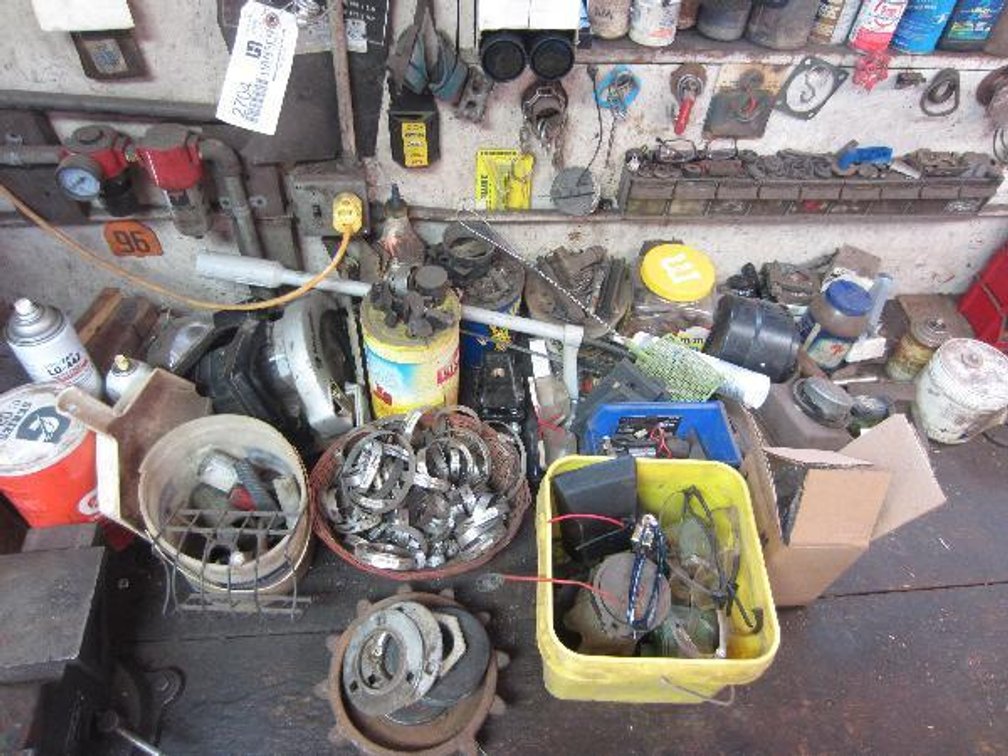 BADGER CLUTCH PARTS, HOSE CLAMPS AND ASSORTMENT OF SHOP SUPPLIES AND PARTS