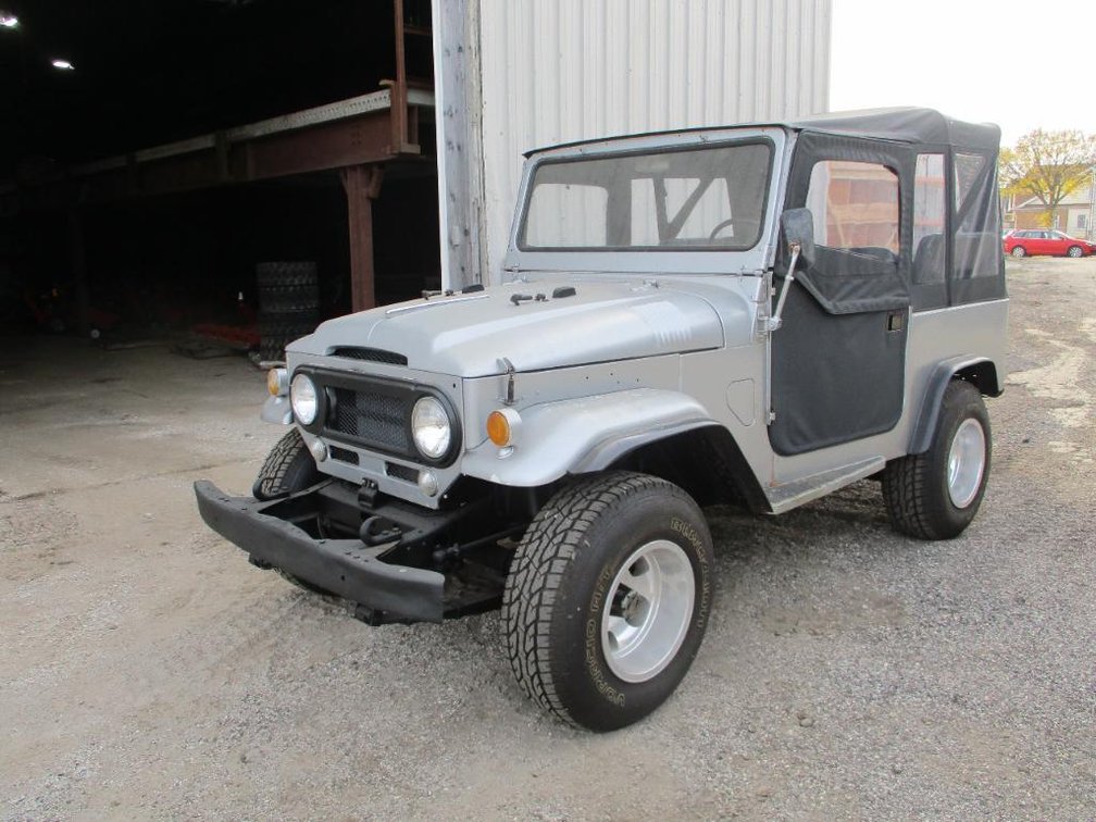1967 Toyota Land Cruiser FJ40  (Has WI Title)