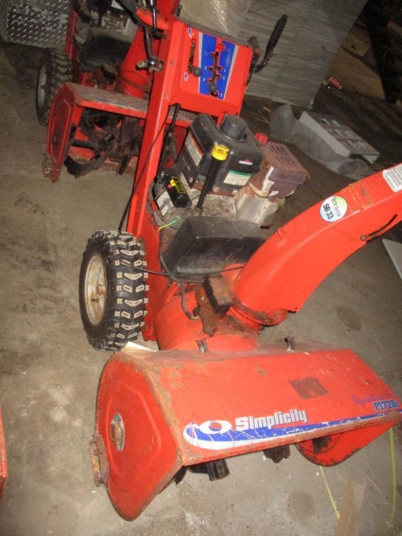 Simplicity Gas Powered Snowblower