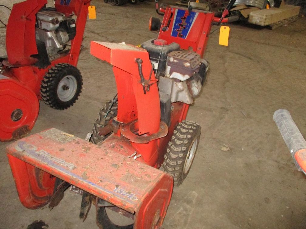 Simplicity Gas Powered Snowblower