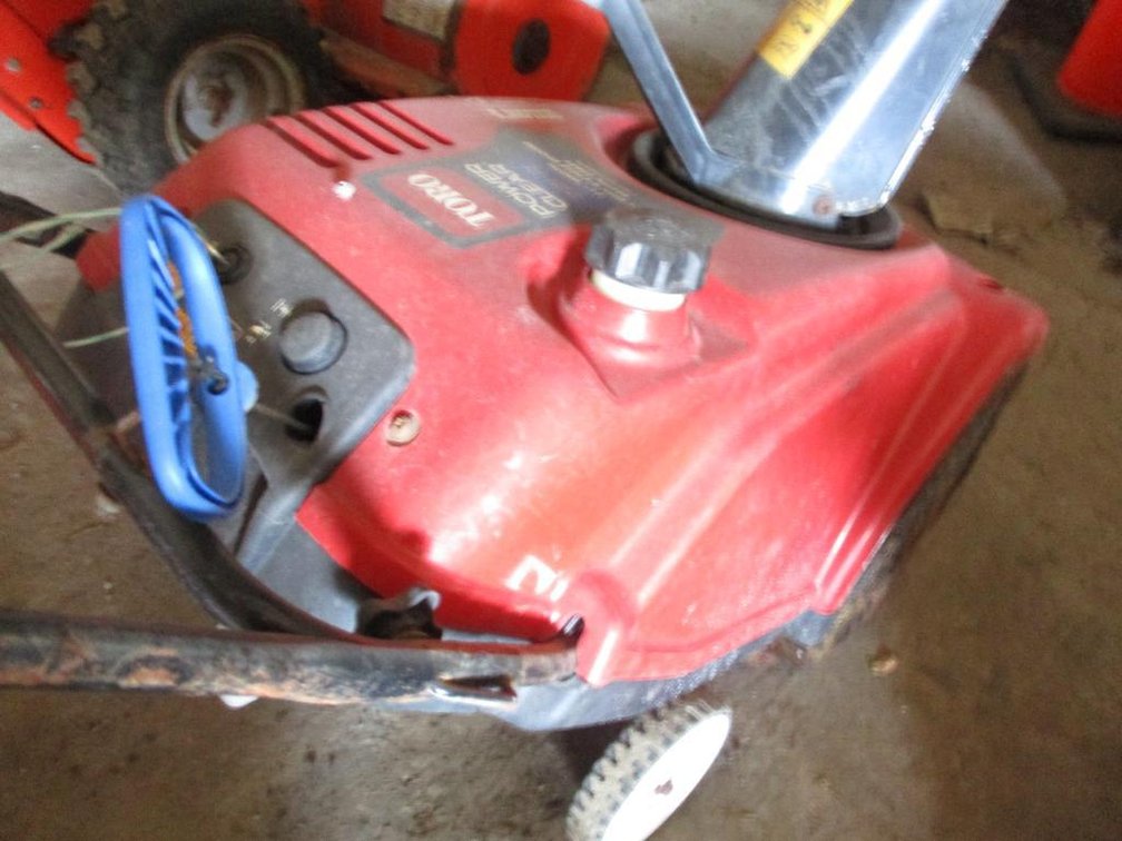 Toro Power Clear 721 R Snowblower