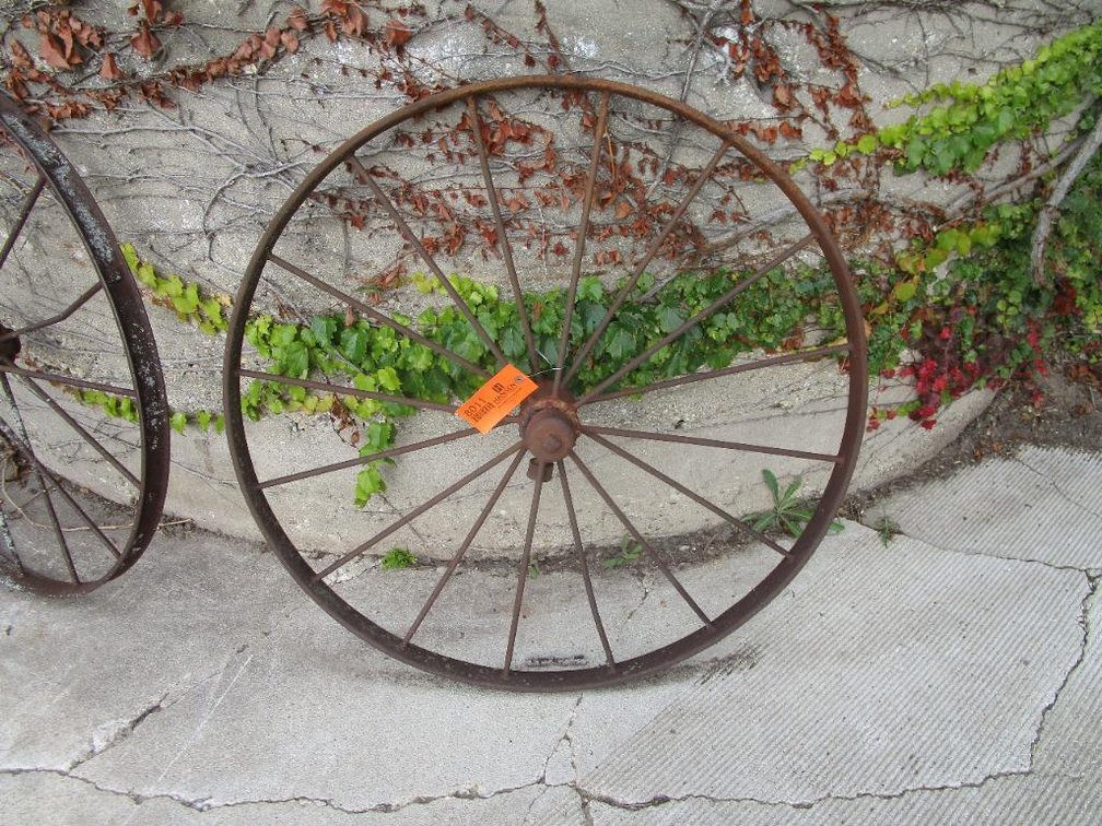 Vintage Metal Wagon Wheel