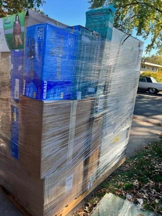 Pallet (Sun Prairie, WI)