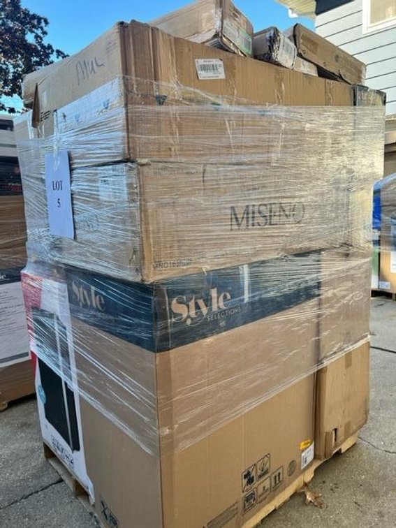 Large Pallet (Sun Prairie, WI)