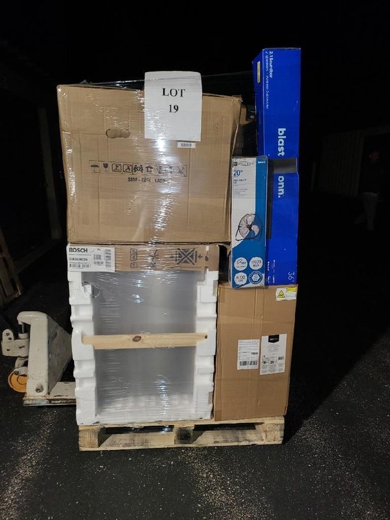 Large Pallet (Sun Prairie, WI)