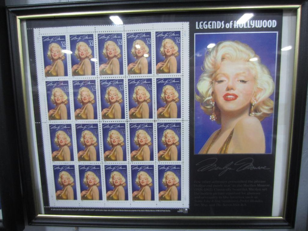 (20) Marilyn Monroe 32 Cent Stamps (A)