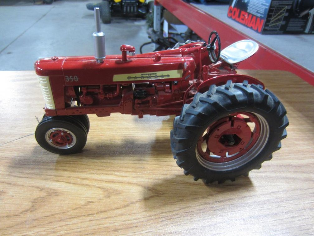 McCormick 350 Toy Tractor (T6)