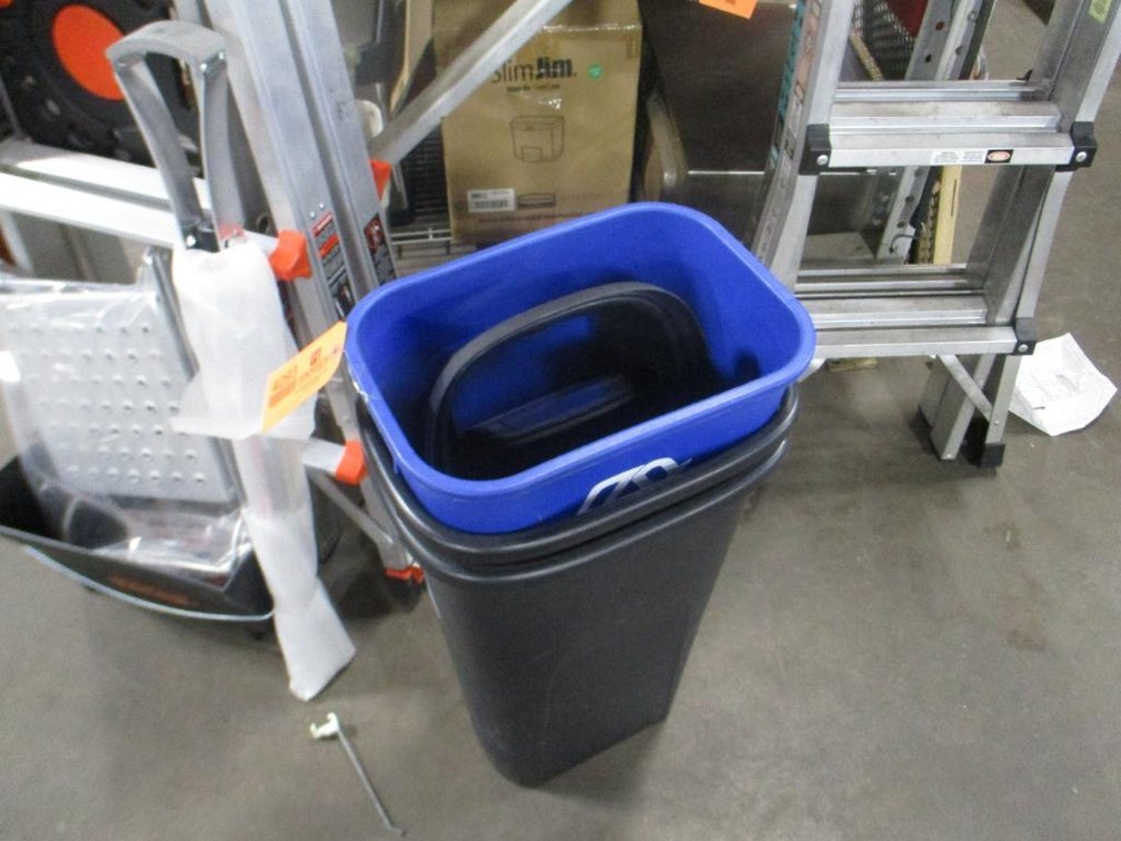 (3) Garbage Cans (T13)