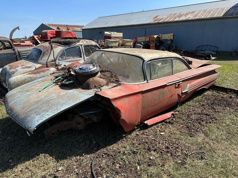 Vintage 1960 Chevrolet Impala (No Title, Sells Bill of Sale)
