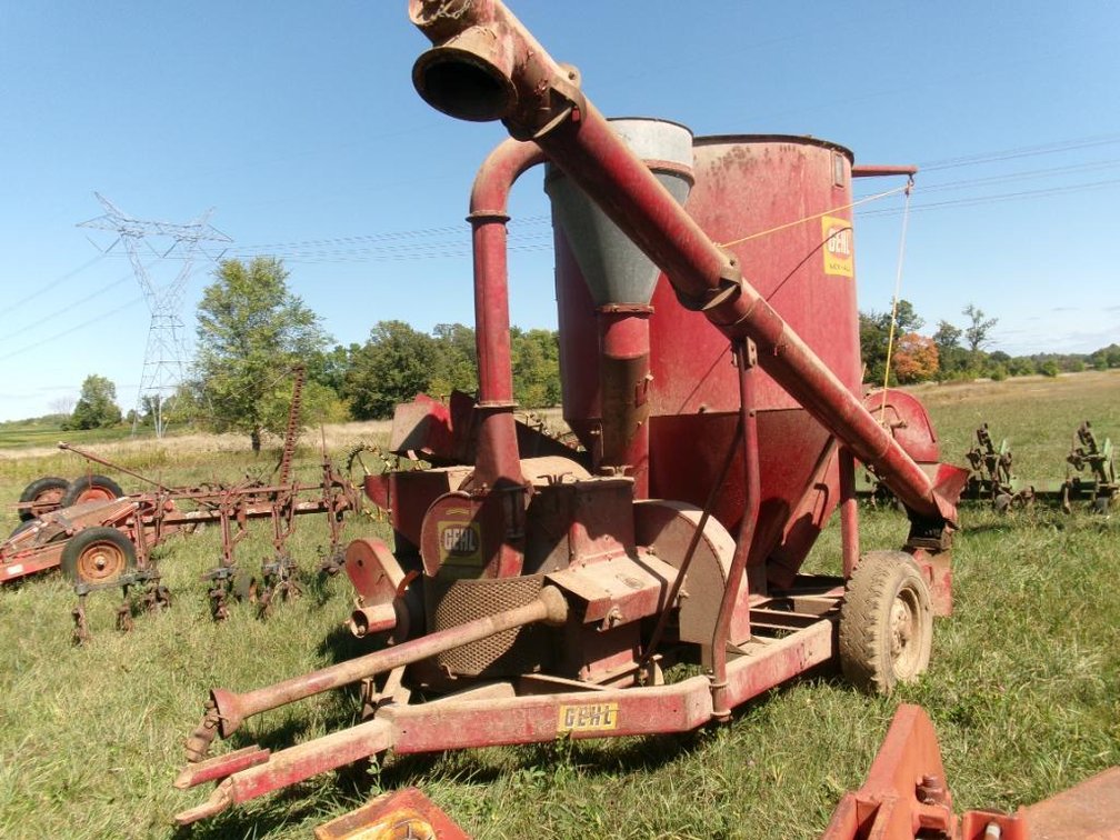 Gehl Mix-All Feed Mixer  SN: 15368