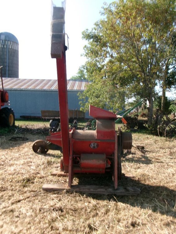 Vintage International Harvester Corn Sheller