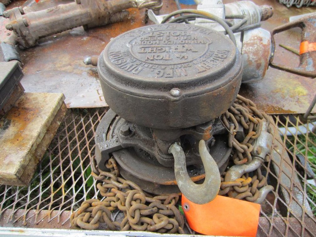 Wright Chain Hoist