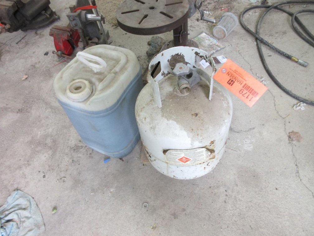 25 Lb. Propane Tank