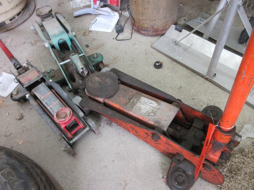 (3) Floor Jacks