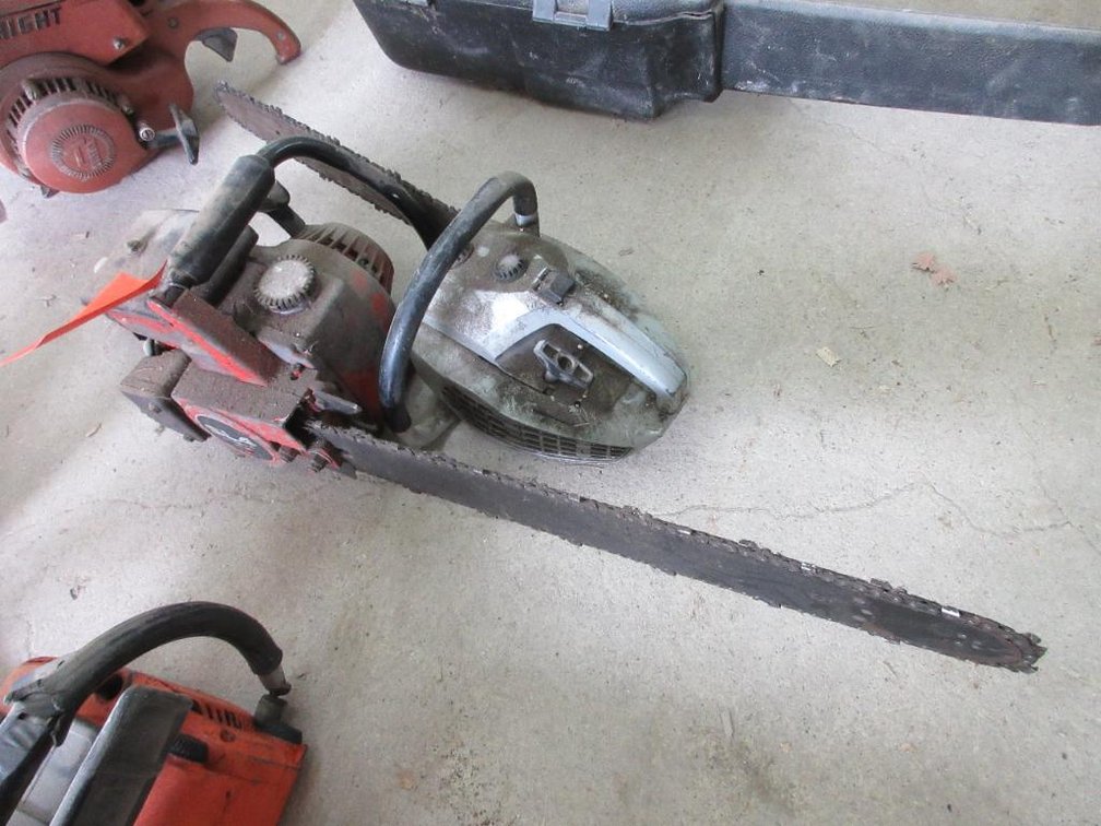 Remington SL4 Vintage Chain Saw and Ridgid 305-14 Vintage Chainsaw