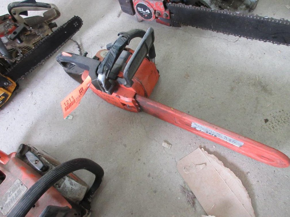 Stihl 010 AV Chain Saw