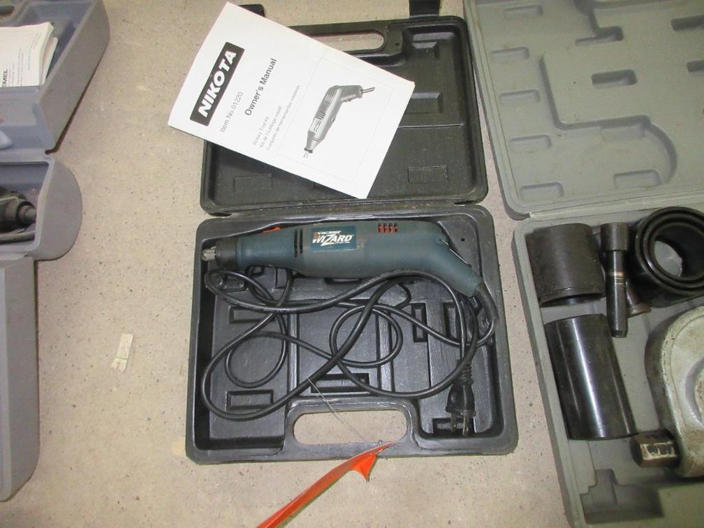 Black Wizard Corded Rotary Tool