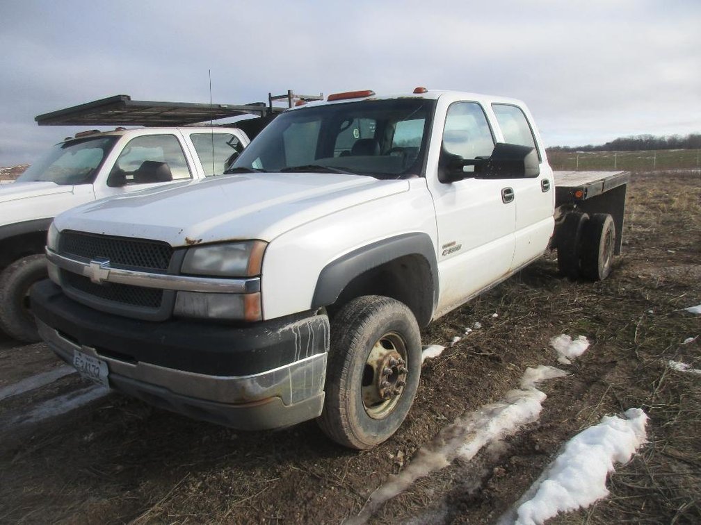 2003 Chevrolet Duramax Diesel 3500 (Has WI Title) (Kaukauna, WI)