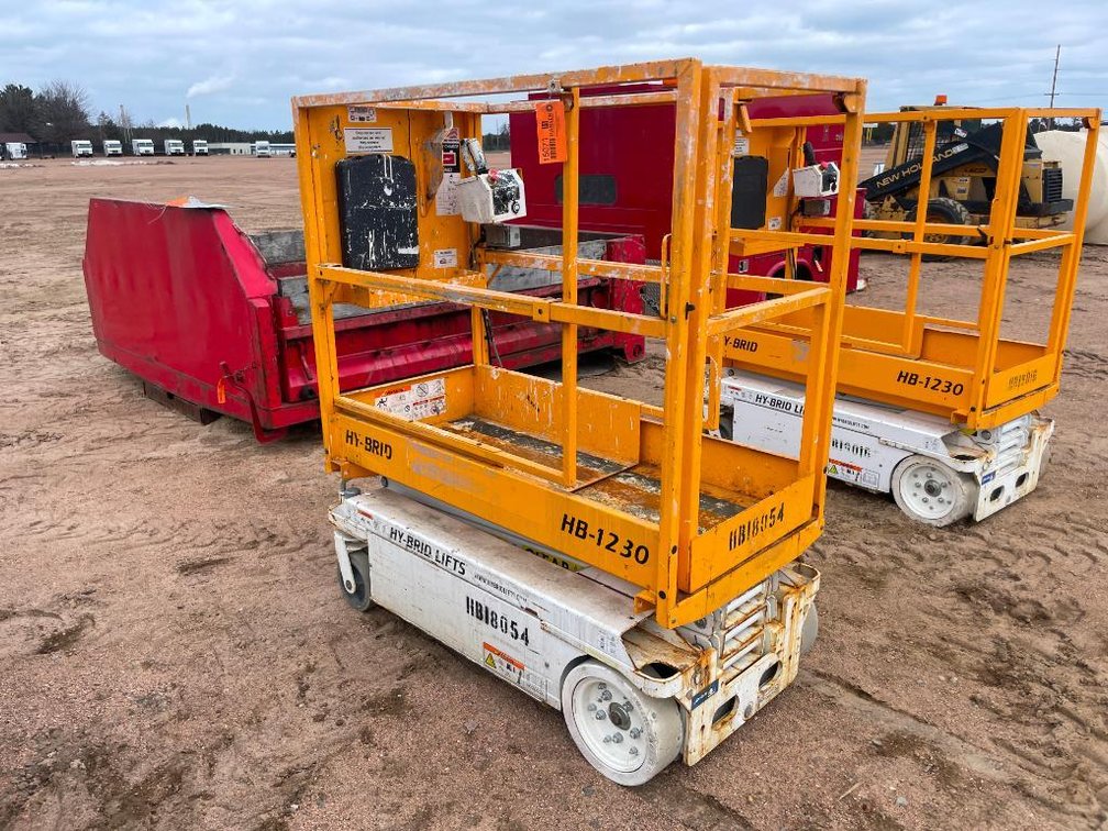 Hy-Brid Lift HB-1230, Electric Scissor Lift (Nitke Yard, Mosinee, WI)