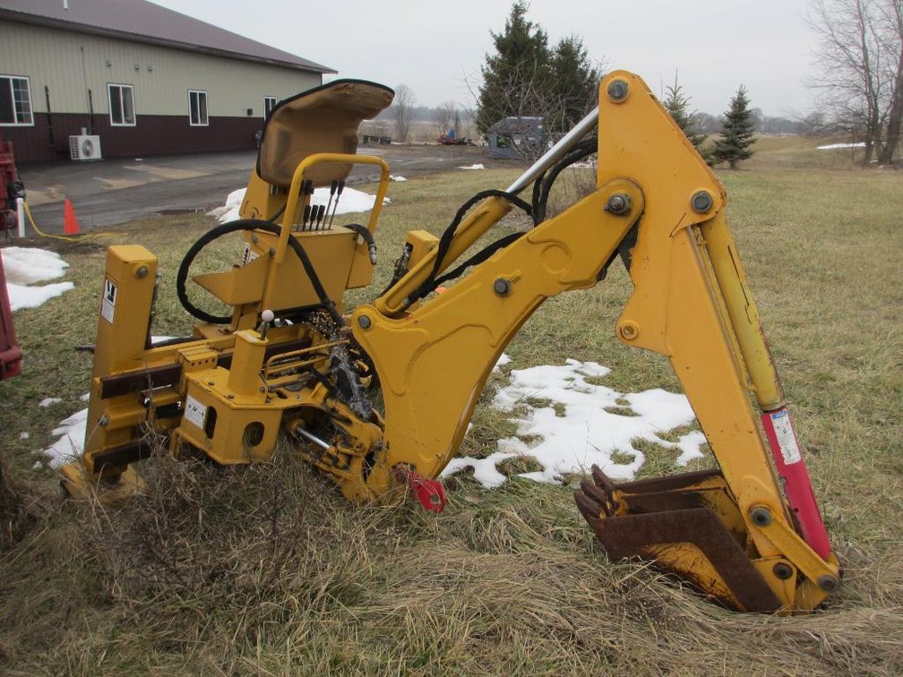Bradco Backhoe Attachment (Neosho, WI)