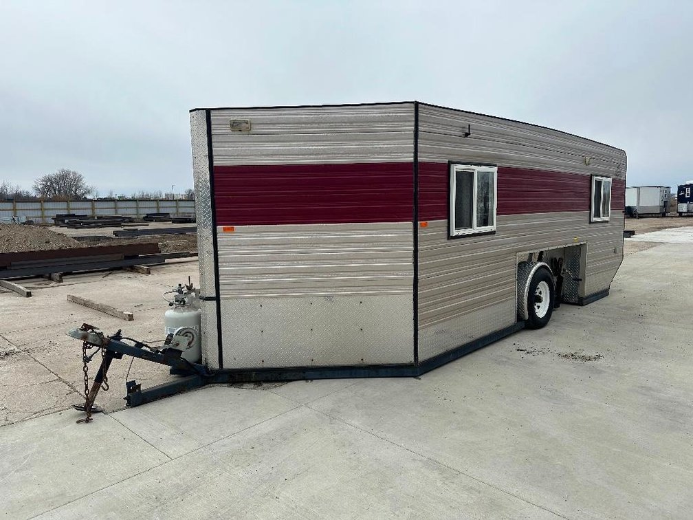 2007 Performance Engineering 18'+4' V Wheel House (Willmar, MN)