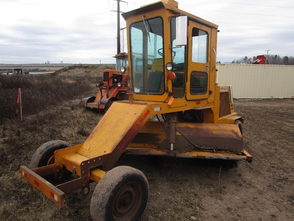 Waldon Sweep Master Self Propelled Sweeper (Merrill, WI)