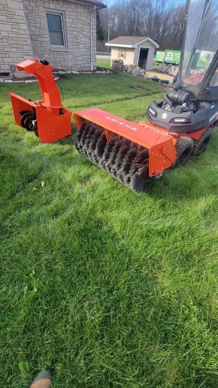 Ariens Mammoth 850 (De Pere,WI)