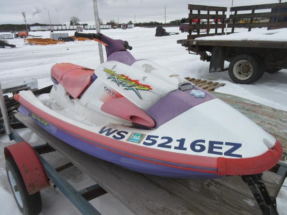 1998 Yamaha Wave Raider (Nitke Yard, Mosinee, WI)