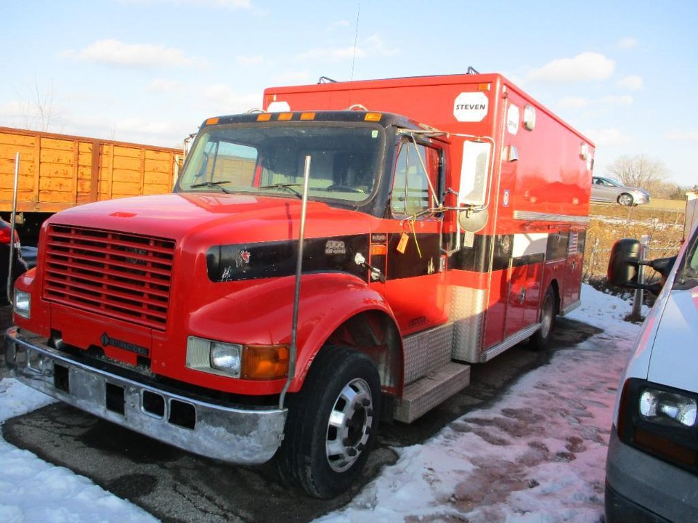 1998 International 4700 Truck, VIN: 1HTSLAAM3WH531679 (OF)