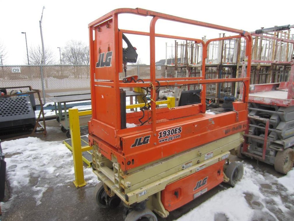 2016 JLG 1930 ES Scissor Lift (O9)
