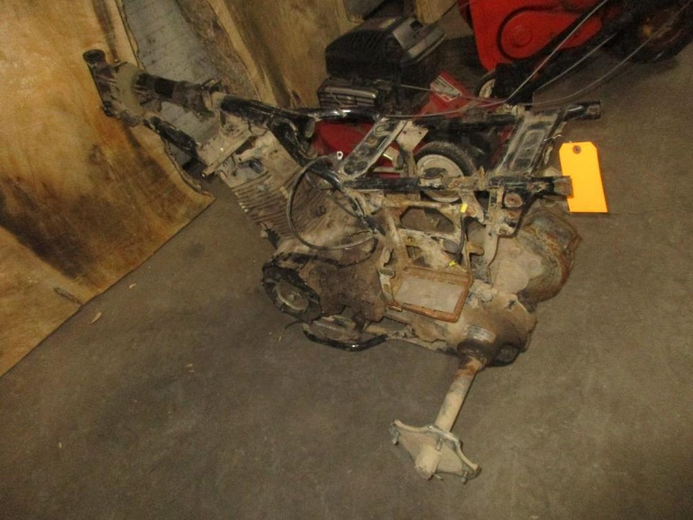 Yamaha 3 Wheeler Frame and Engine (D)