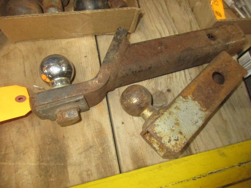 (2) 2'' Receiver Hitches (CW)