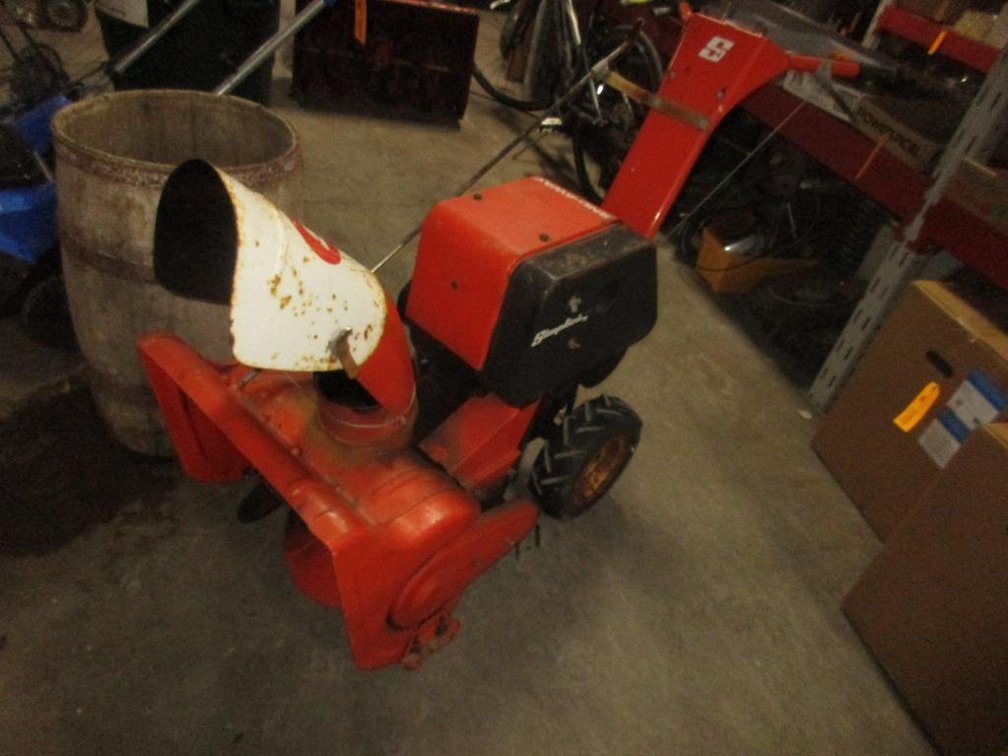 Simplicity Snow Thrower (D)
