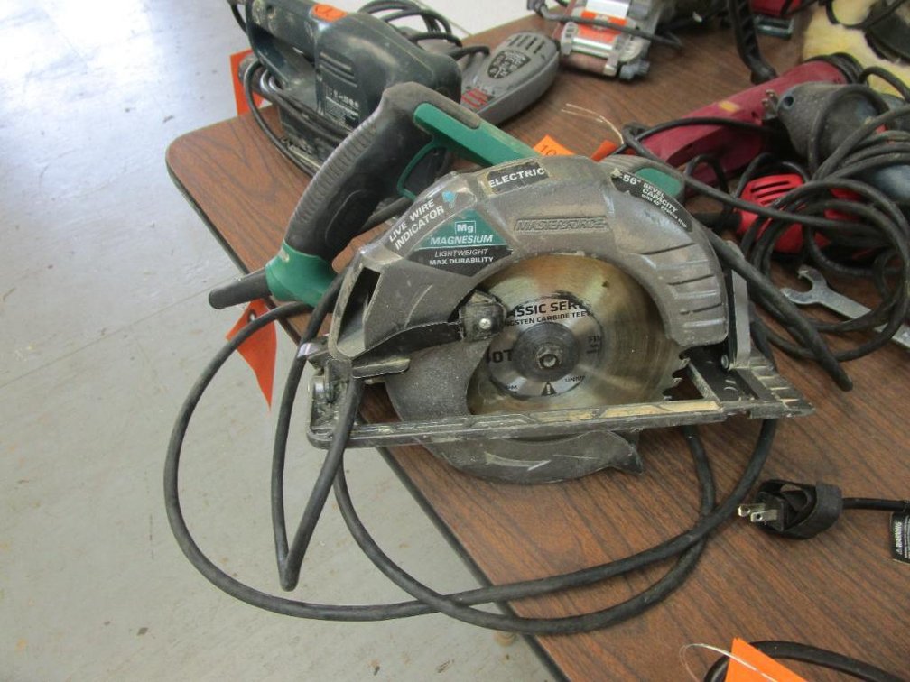 Corded Mast Force 7-1/4" Circular Saw