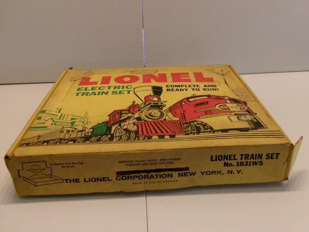 O-Scale, Lionel Electric Train Set with Steam and Whistle