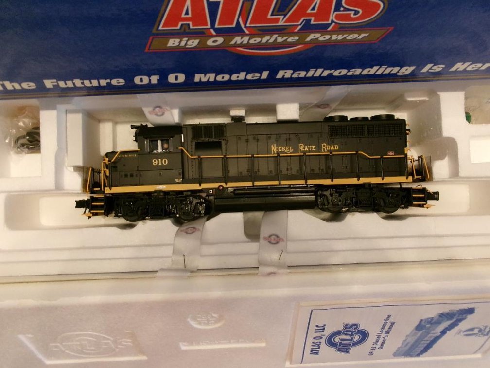 O-Scale, Atlas Big O Motive Power "O" GP-35 Diesel Locomotive - Low Nose