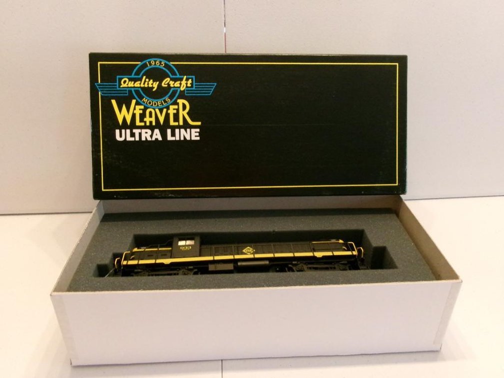 O-Scale Weaver, Quality Craft 1965 Models, RS-3 Diesel Locomotive