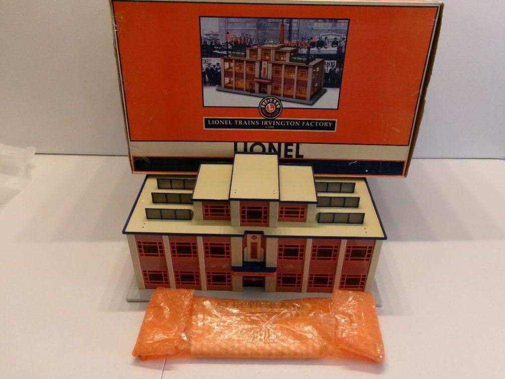 Unknown Scale Replica of Lionel's First Factory Made of Finely Crafter Tinplate & Detailed Litho Printing