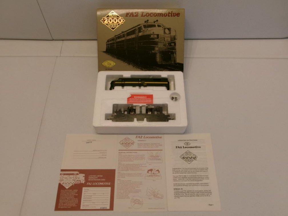 HO-Scale FA2 Locomotive, Proto 2000 Series