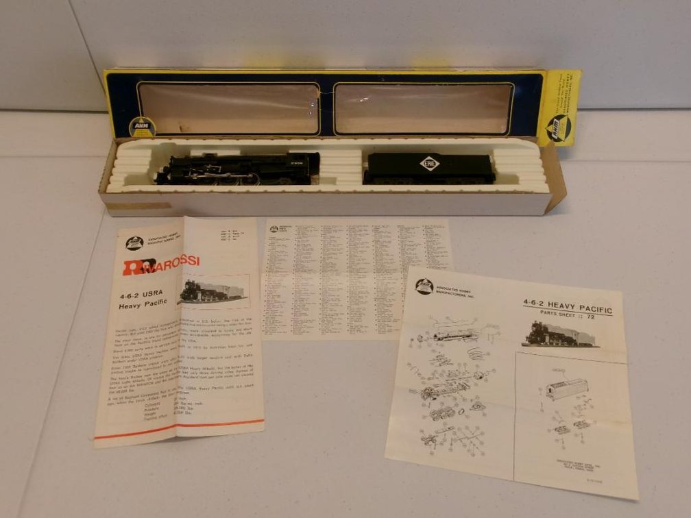 HO-Scale AHM ERIE Locomotive and Tender