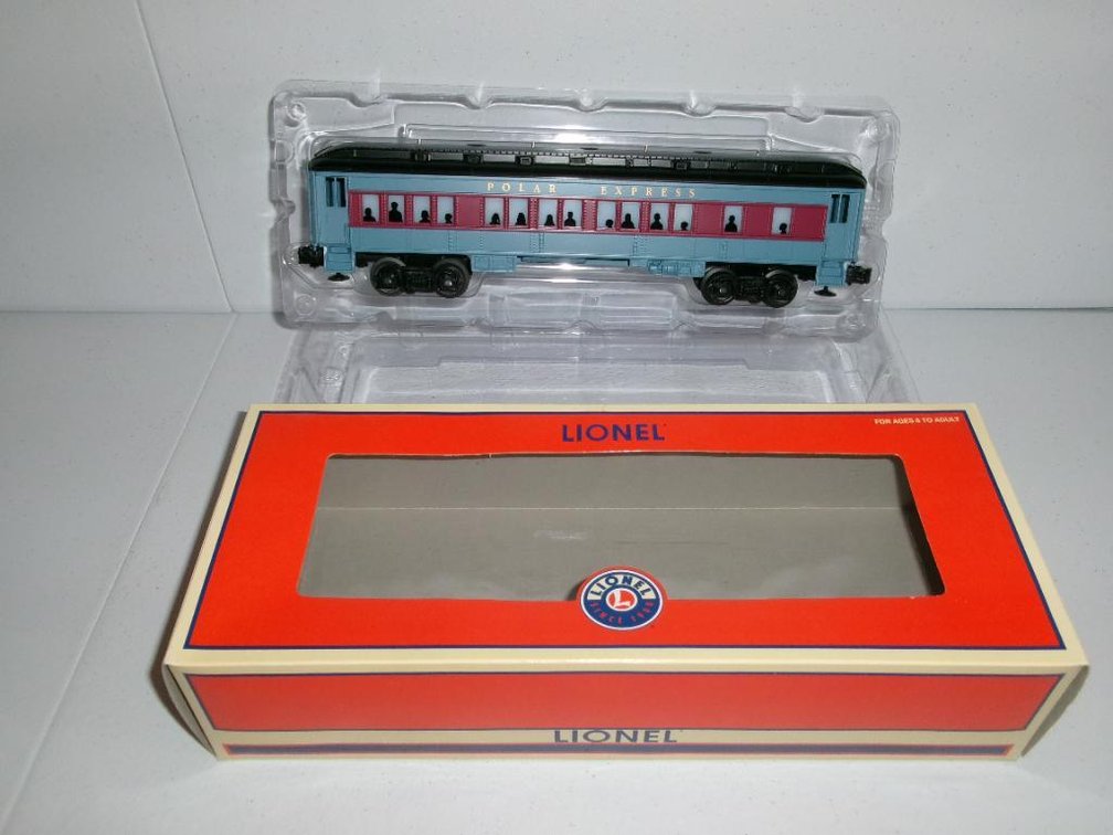 O-Scale Lionel, The Polar Express Passenger Car