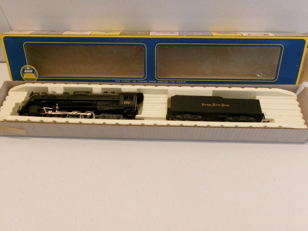 HO-Scale  AHM Nickle Plate Road Locomotive and Tender