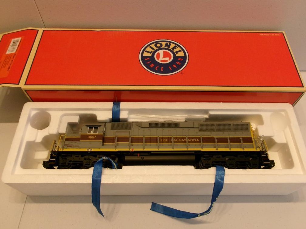 O-Scale Lionel Erie Lackawanna Legacy SD 45 #3607
