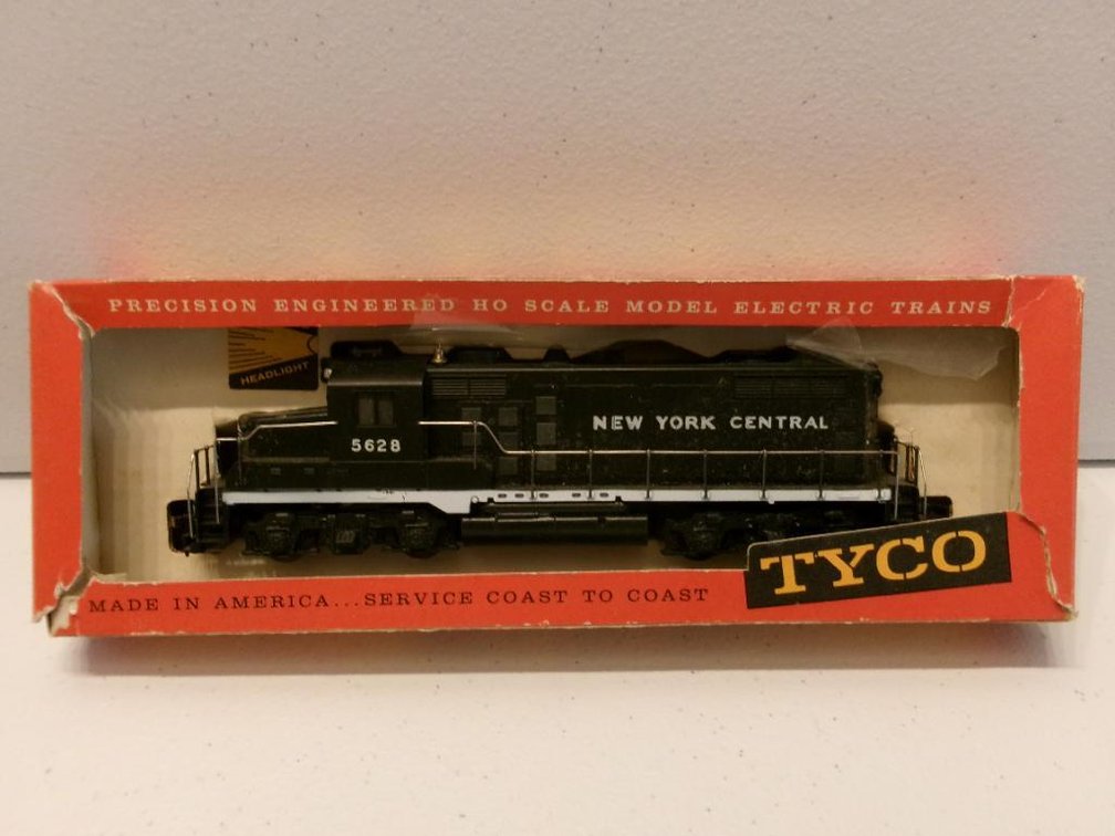 HO-Scale Precision Engineered Electric Train