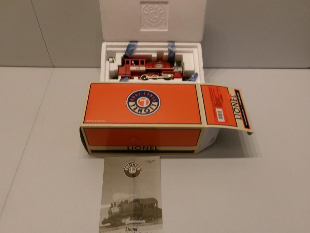 O-Scale Lionel Christmas 0-6-0 Dockside Switcher