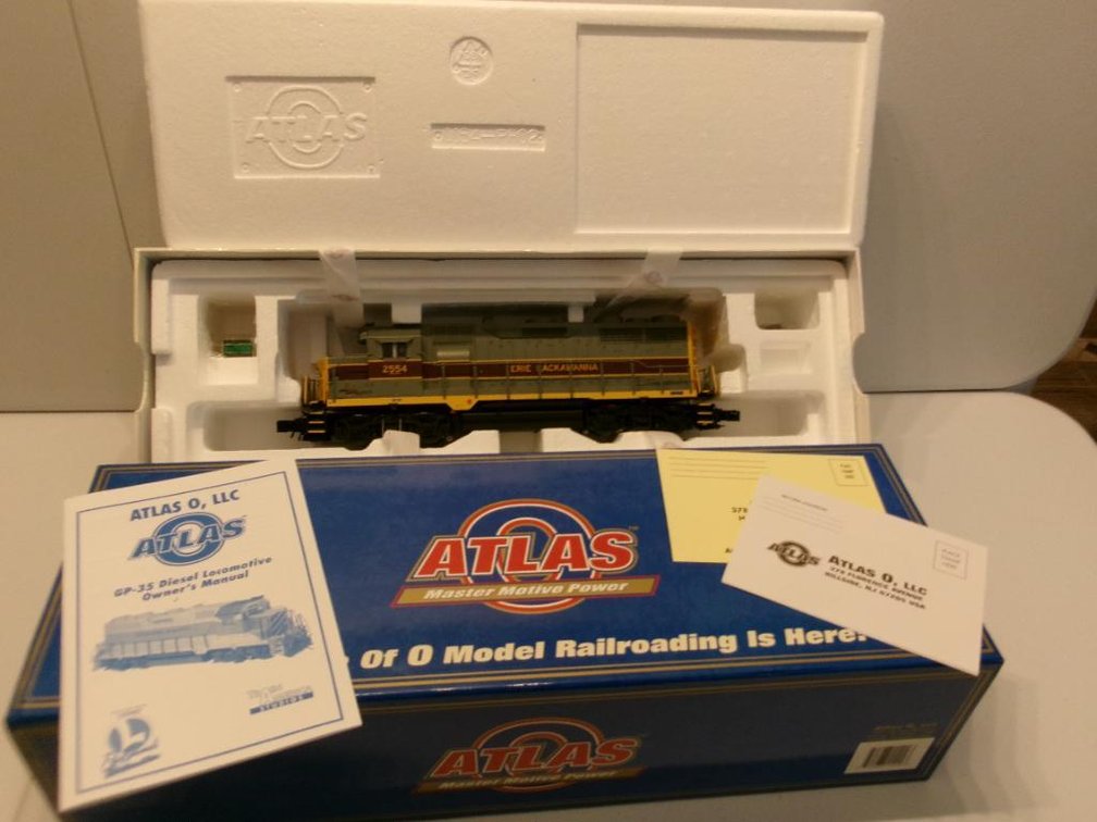 O-Scale Atlas Master Motive Power, "O" GP-35 Locomotive