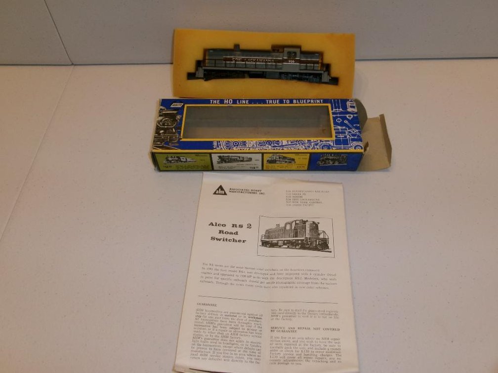 HO-Scale Erie Lackawanna  Locomotive