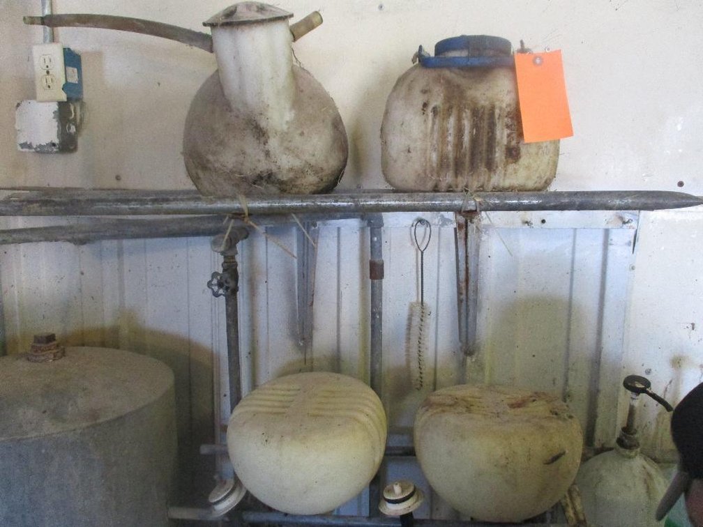 Quarter Milker Buckets